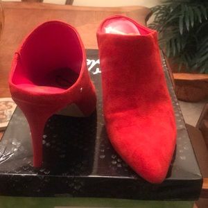 Sam Edelman Oran red suede mules. NIB US size 8.
